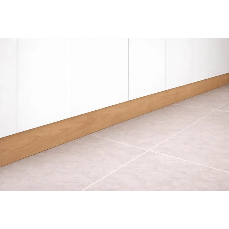 Zoccolatura per cucina in PVC di Colore Noce Chiaro