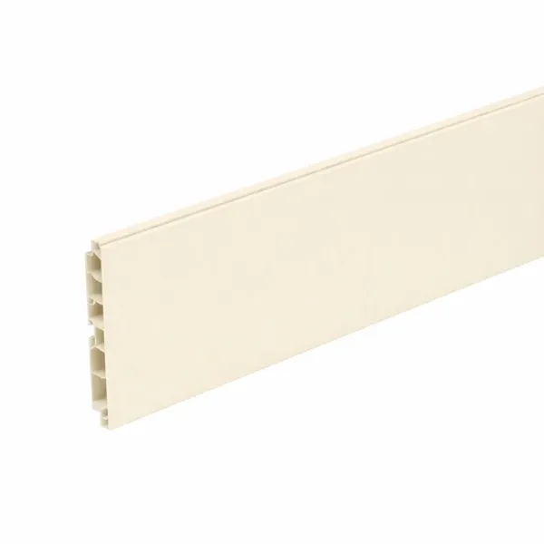 Zoccolatura per cucina in PVC di Colore Panna